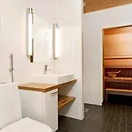 Spacious For 6 With Sauna Lägenhet