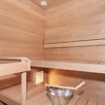 Spacious For 6 With Sauna Lägenhet *