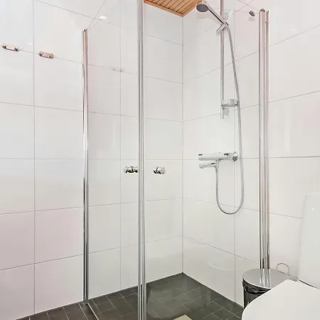 Spacious For 6 With Sauna Apartman *